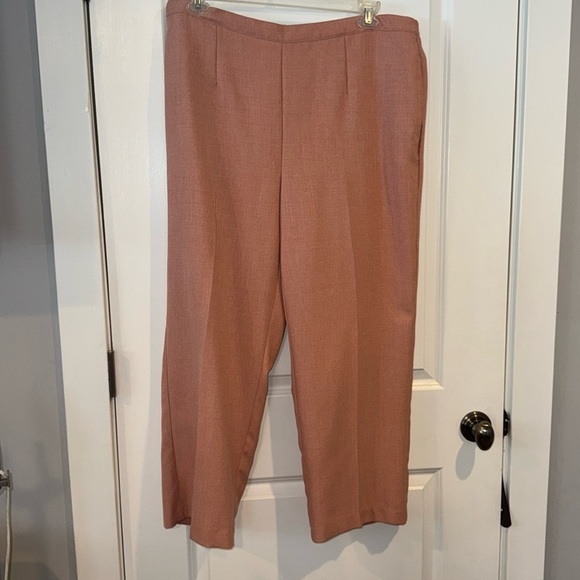 Alfred Dunner 2 pair Classic pull on pants trousers slacks Pink and Brown 18 18W - Picture 4 of 15